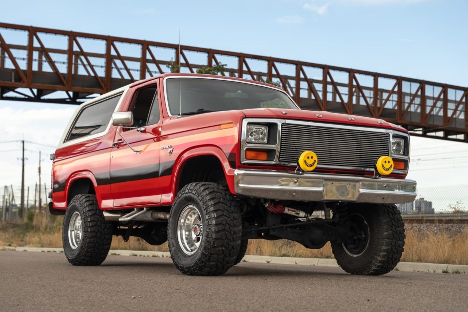 1981 Ford Bronco sold at auction for $44,000