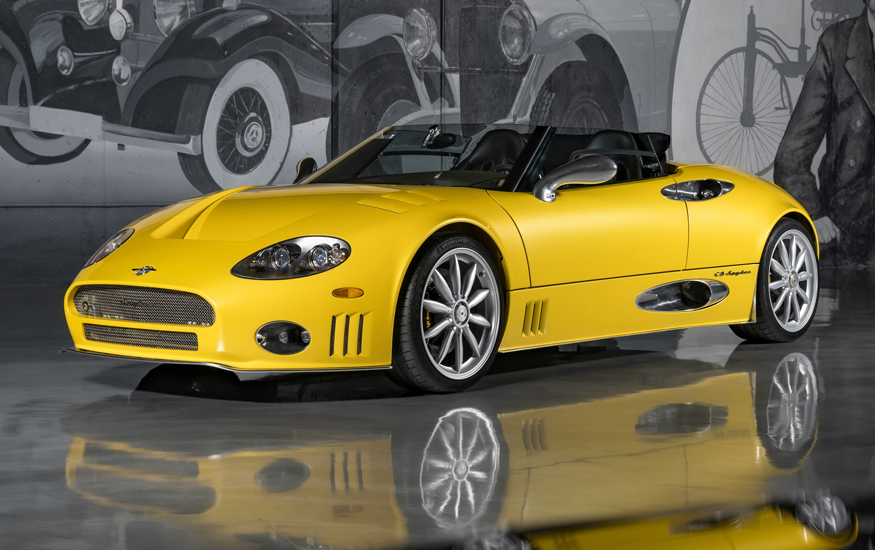 2008 Spyker C8 sold at auction for $406,500
