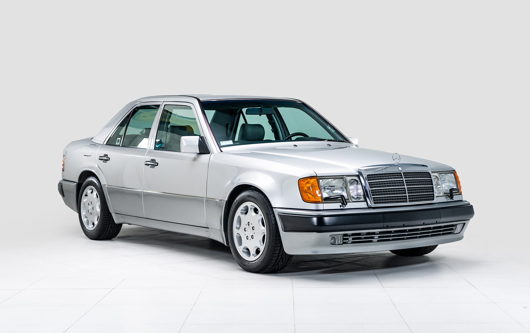 1992 Mercedes-Benz 500E sold at auction for $357,000