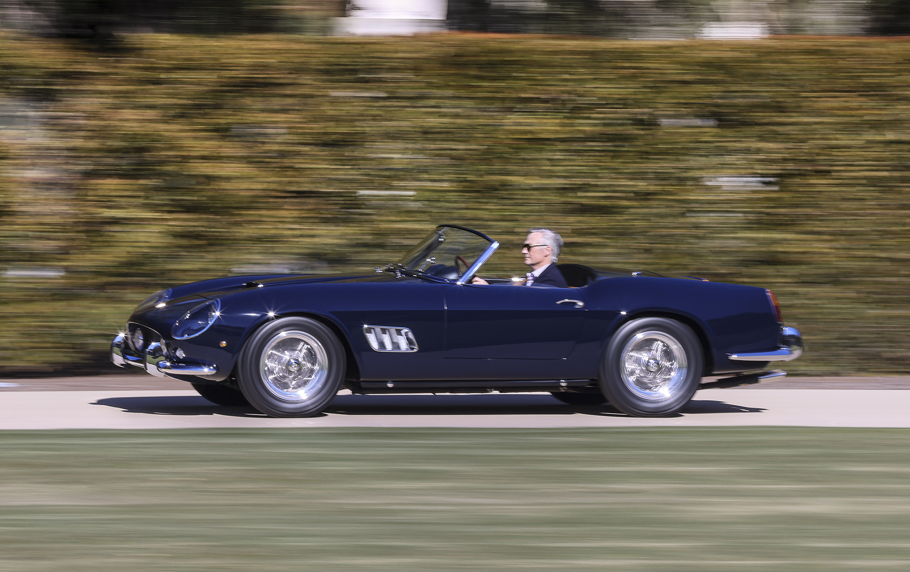 1960 Ferrari 250 GT sold at auction for $16,505,000