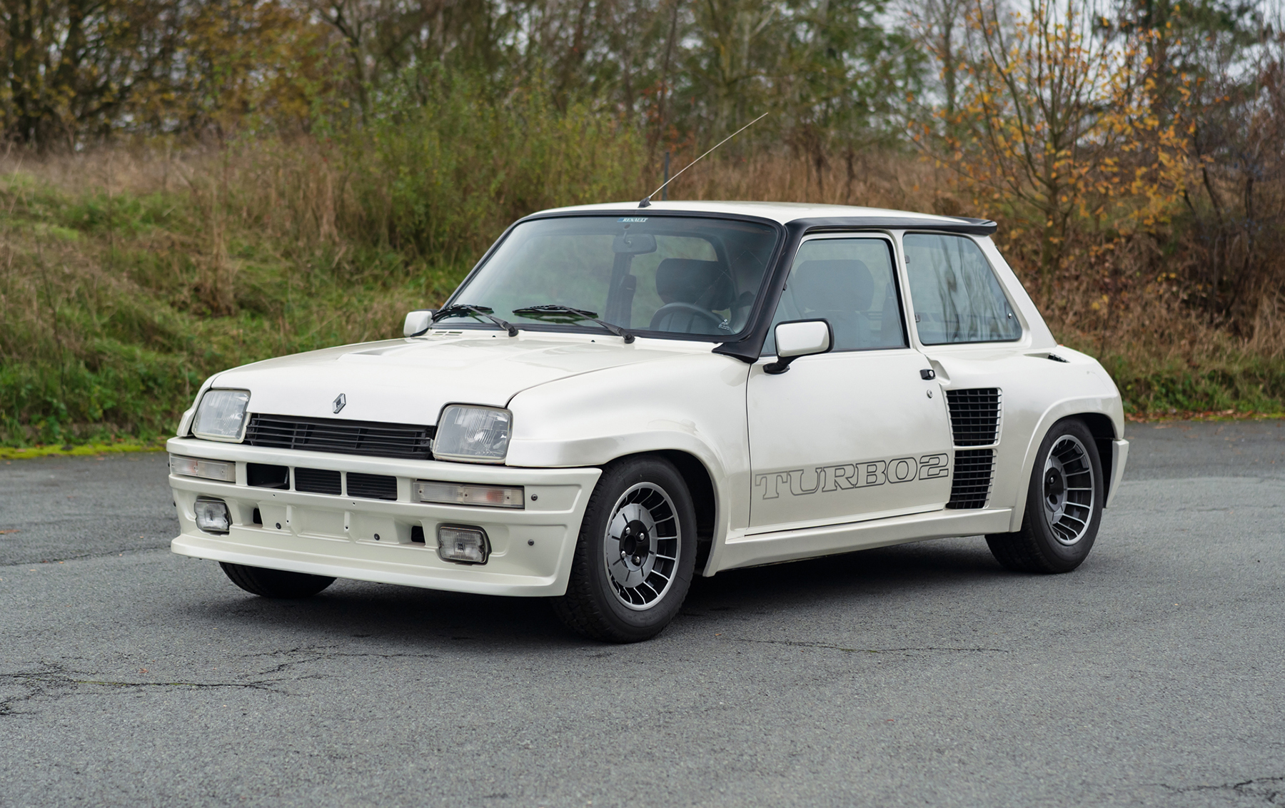 1984 Renault 5 sold at auction for $103,500