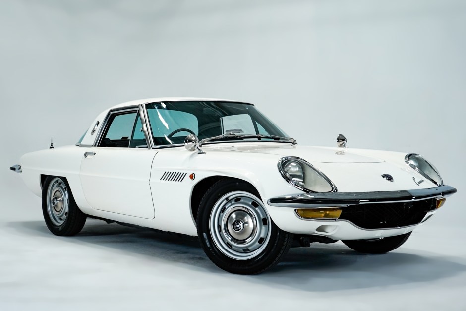 1968 Mazda Cosmo sold at auction for $115,000