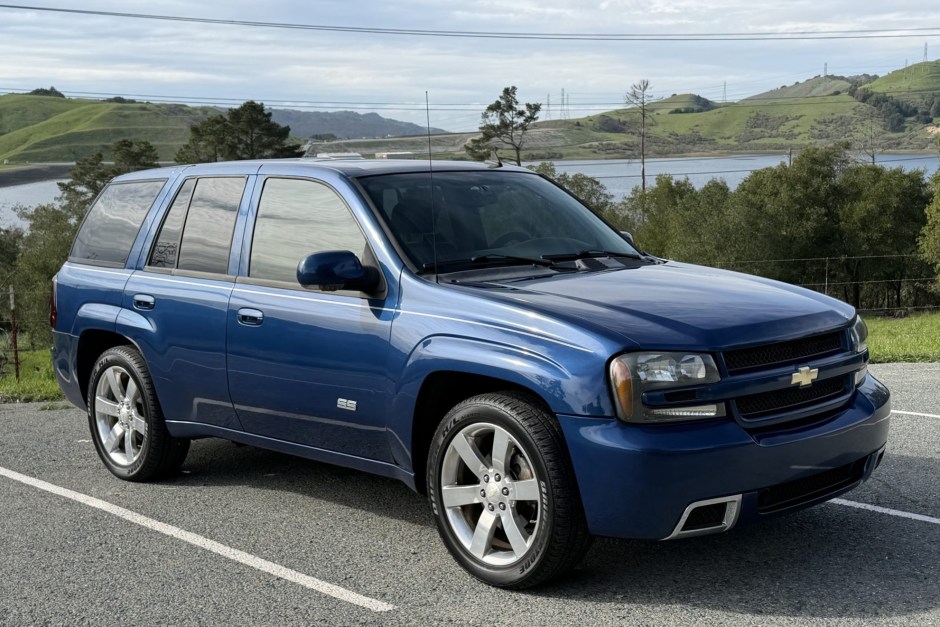 2006 Chevrolet Trailblazer sold at auction for $27,750