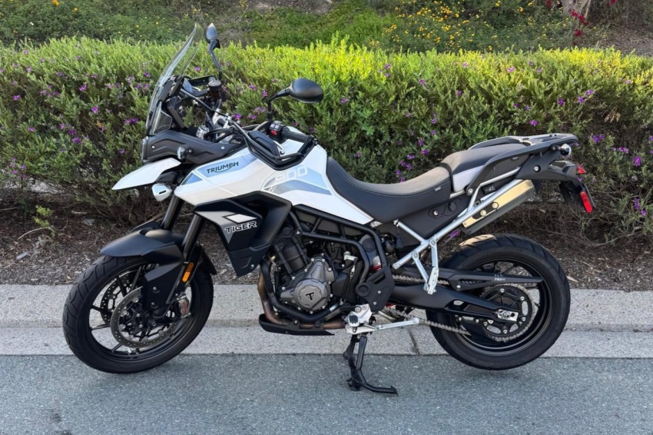 2022 Triumph Tiger sold at auction for $6,200