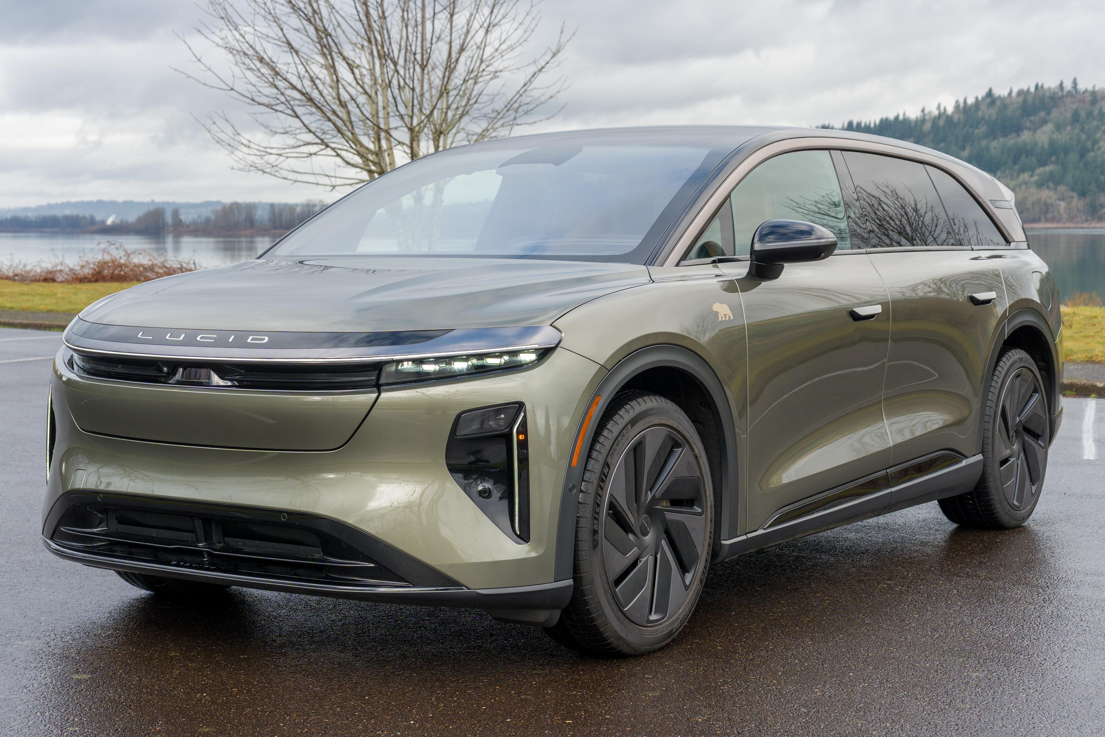2026 Lucid Gravity sold at auction for $96,000