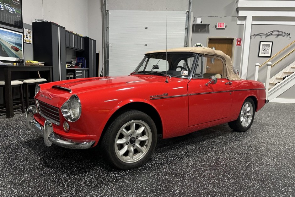 1966 Datsun Roadster sold at auction for $16,000