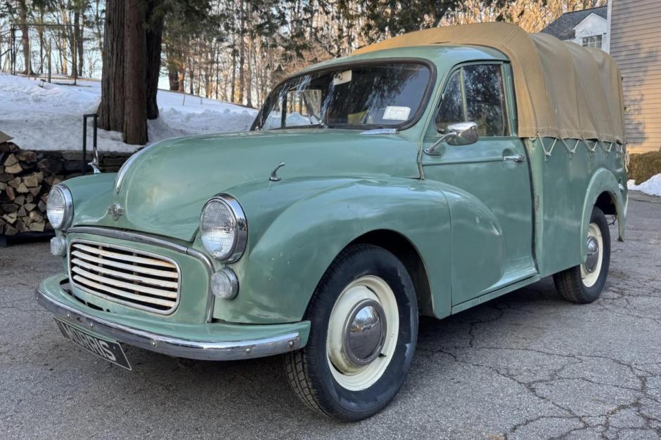 1967 Morris Minor sold at auction for $5,600
