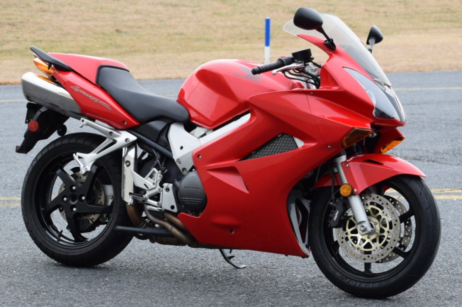 2003 Honda VFR800 sold at auction for $5,200