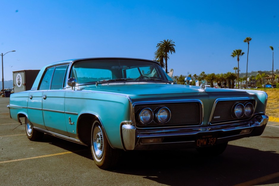 1964 Chrysler Imperial sold at auction for $7,000