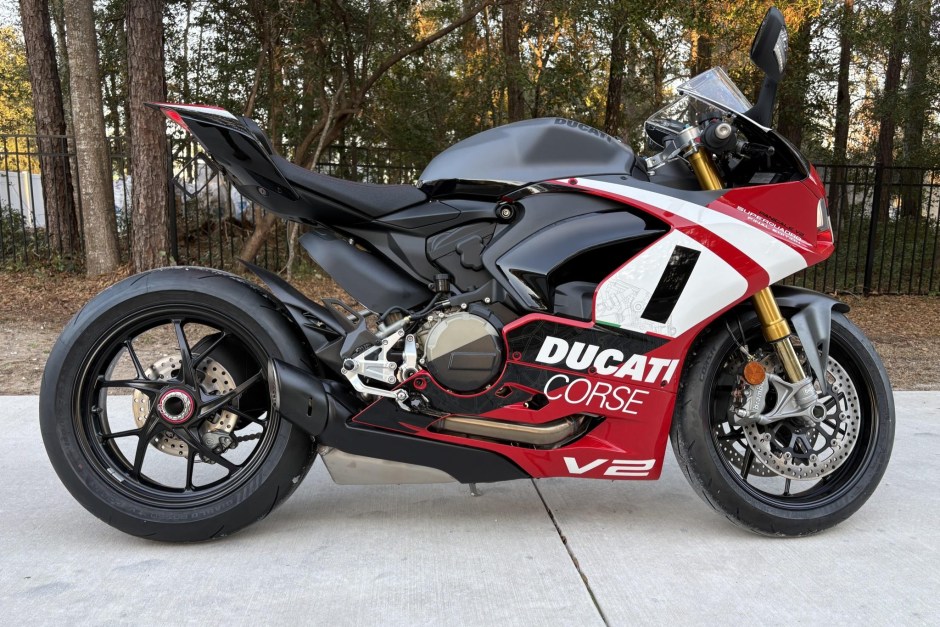 2025 Ducati Panigale sold at auction for $22,722
