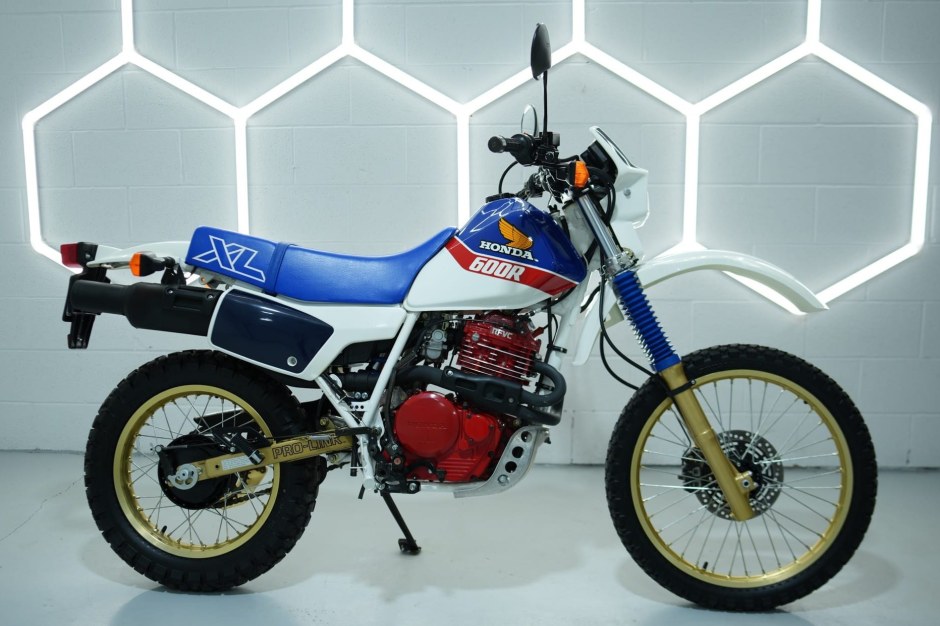 1986 Honda XL sold at auction for $17,000