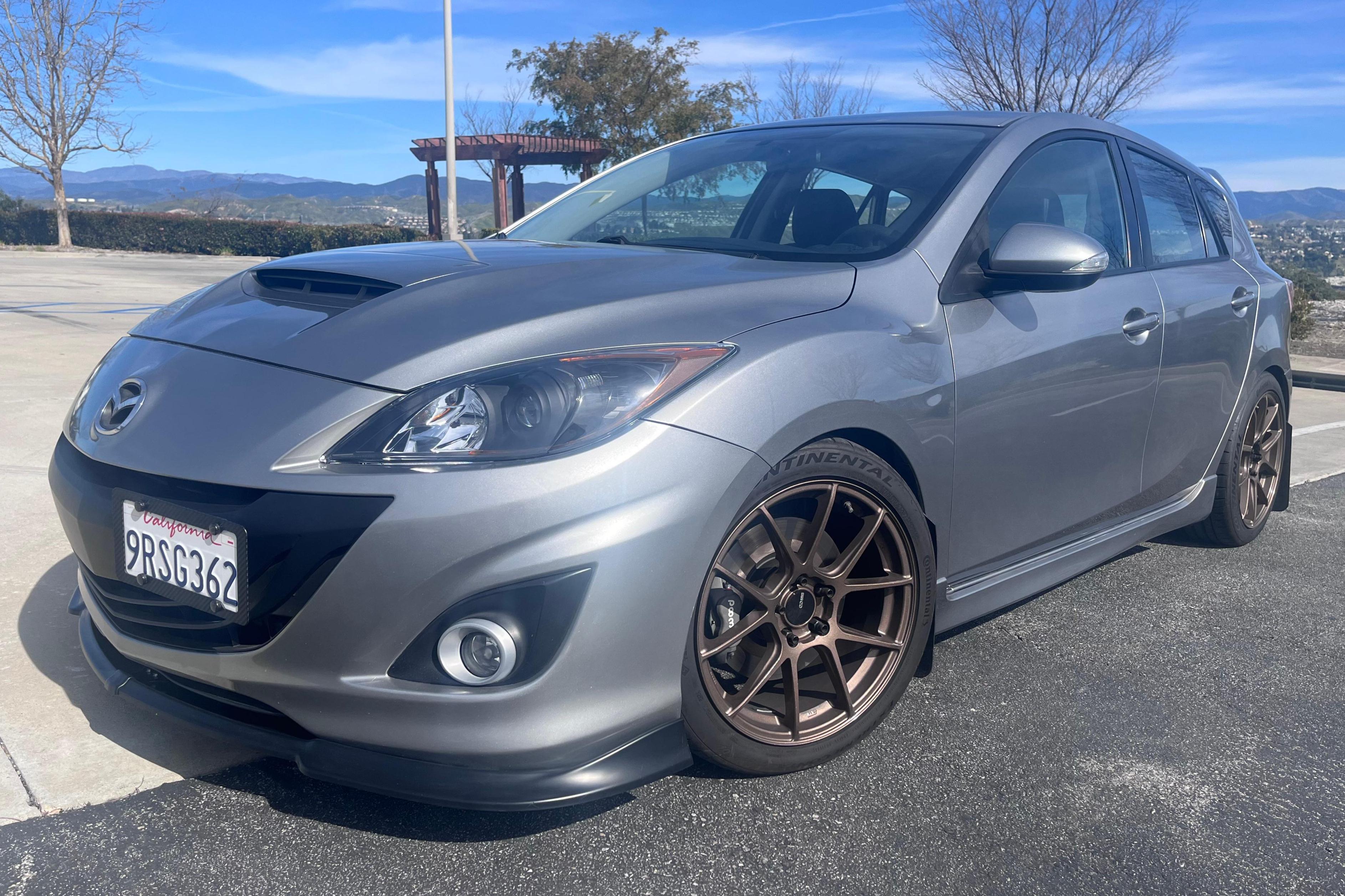 2010 Mazda Mazda3 sold at auction for $8,150