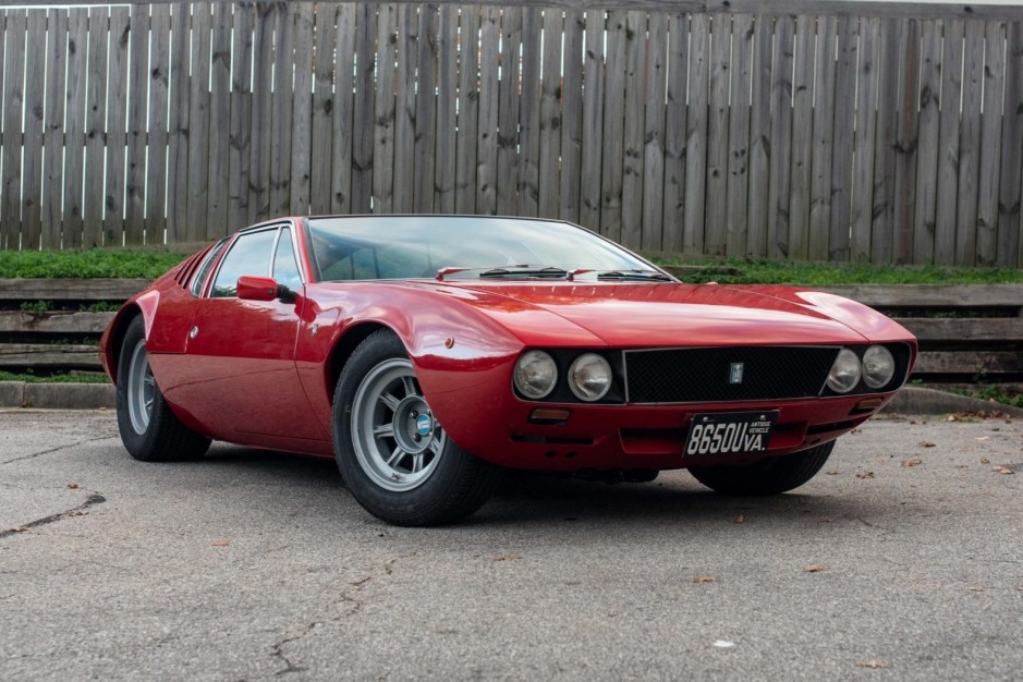 1967 DeTomaso Mangusta sold at auction for $255,000