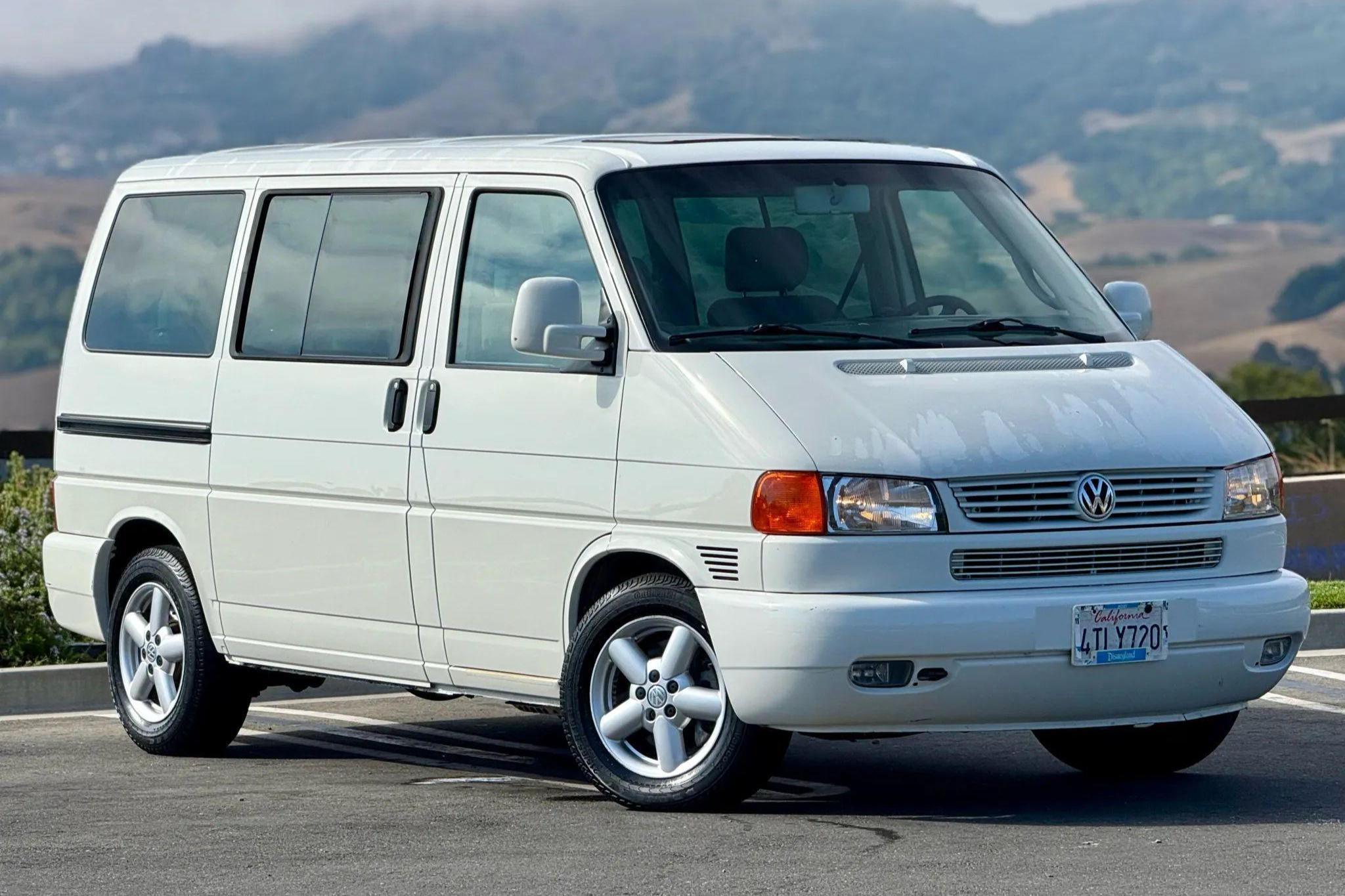 2001 Volkswagen Eurovan sold at auction for $5,600
