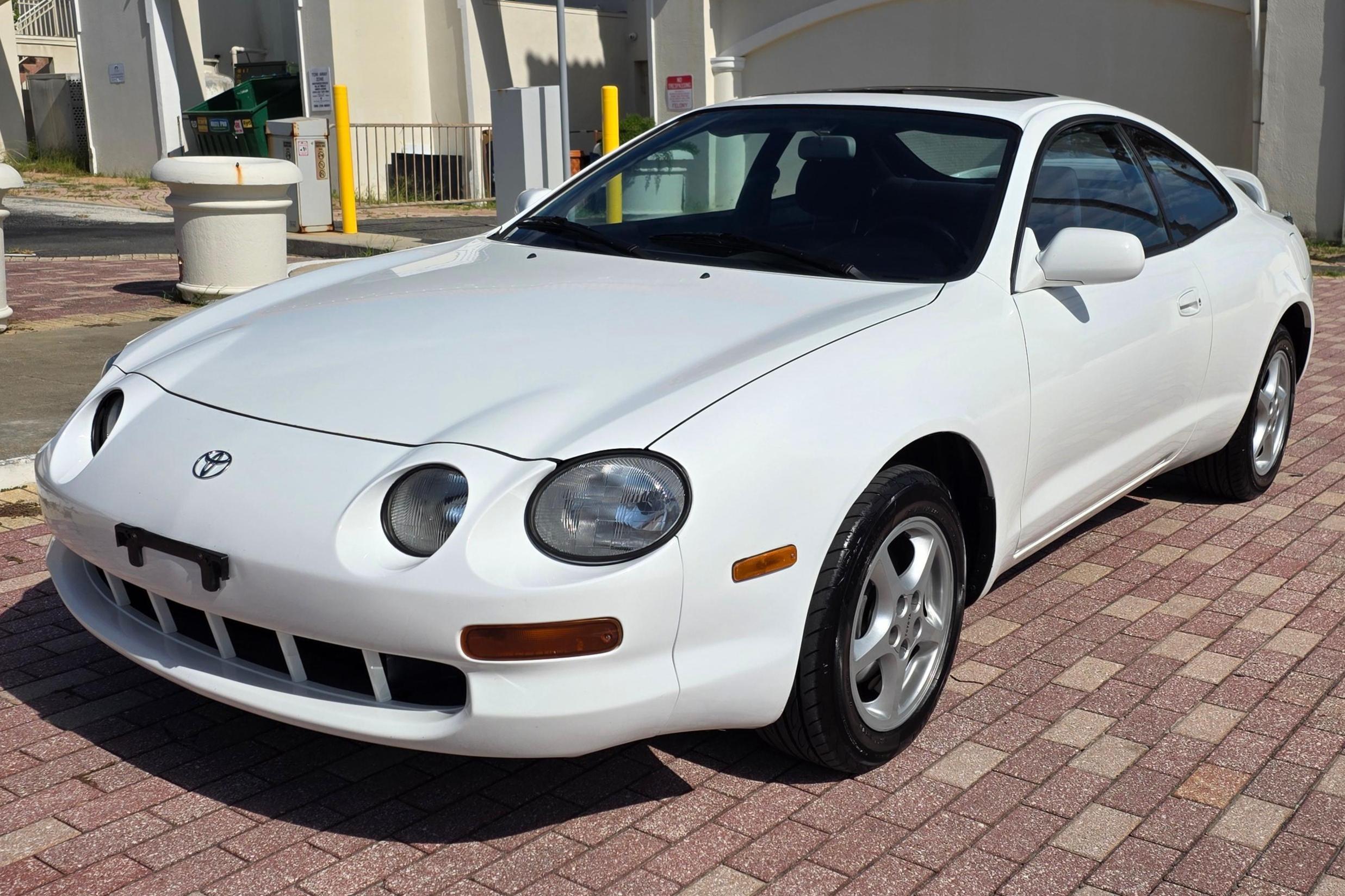 1995 Toyota Celica sold at auction for $9,300