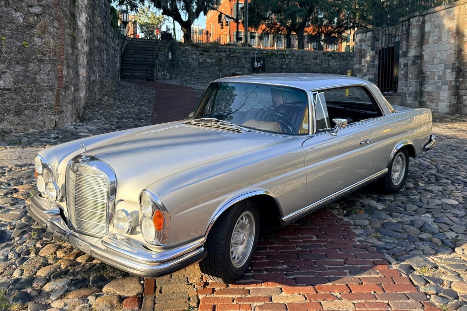 1967 Mercedes-Benz W111 Coupe & Cabriolet sold at auction for $36,750