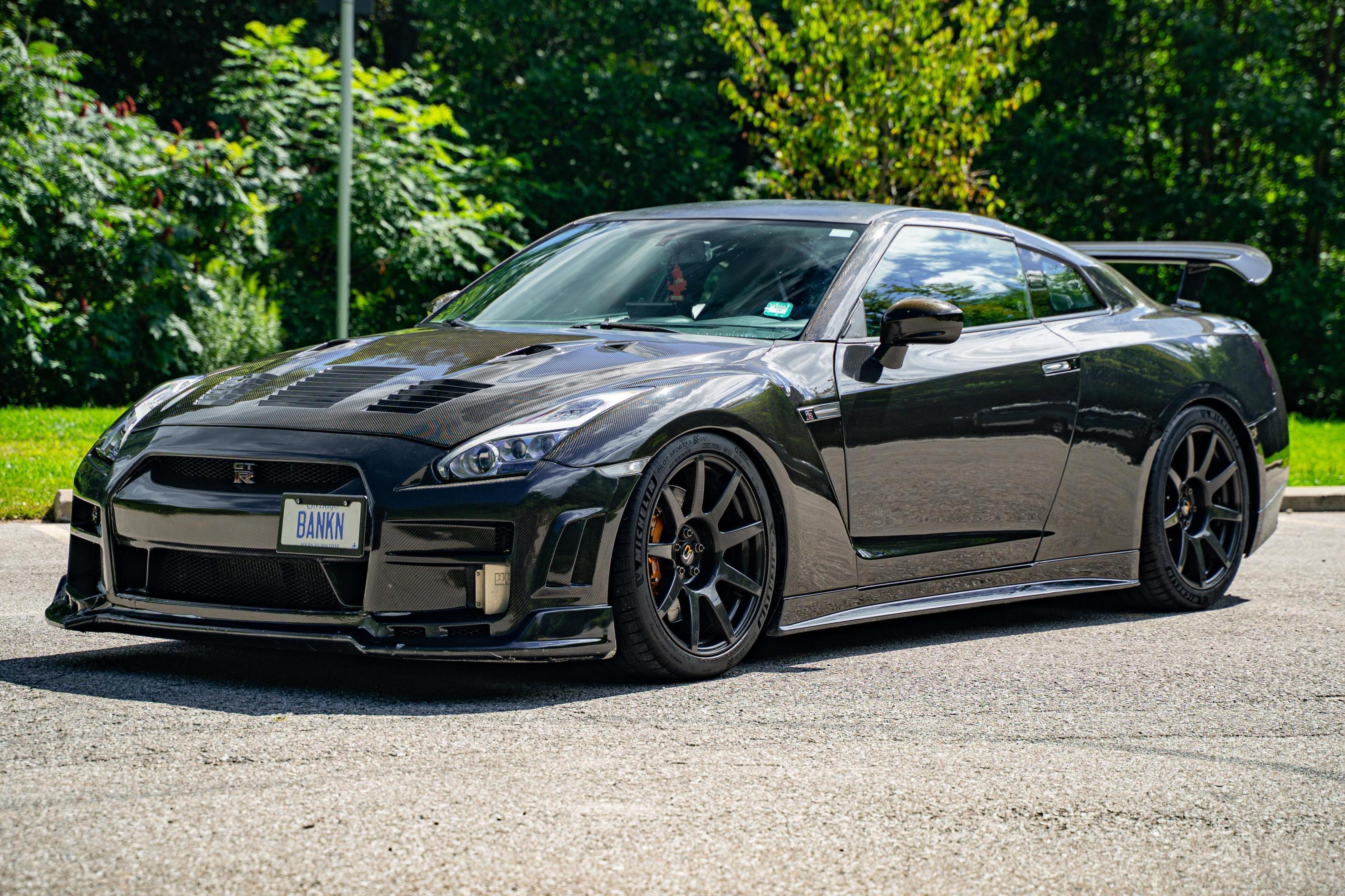 2009 Nissan GT-R sold at auction for $55,500