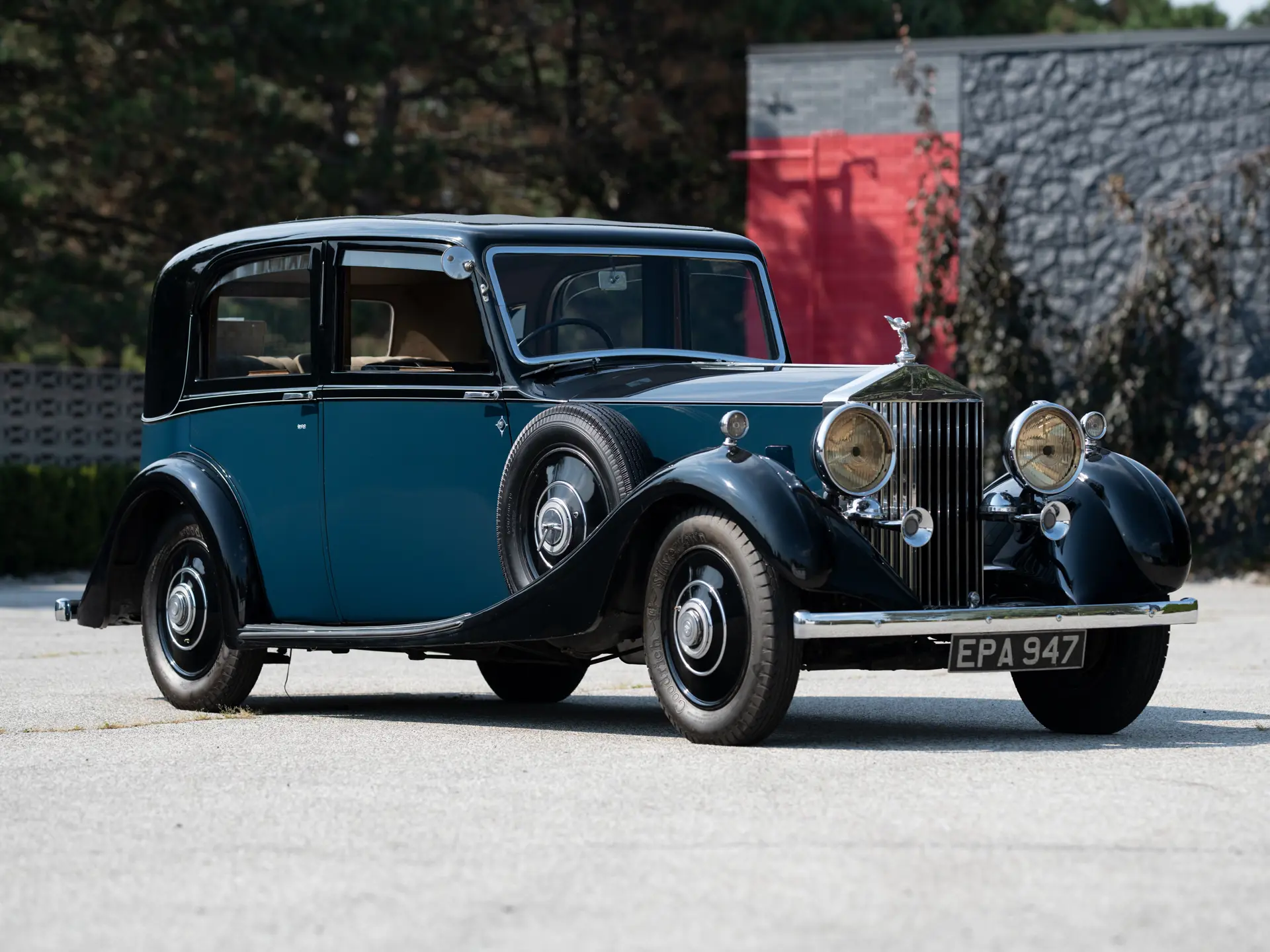 1936 Rolls-Royce 25/30 sold at auction for $30,800