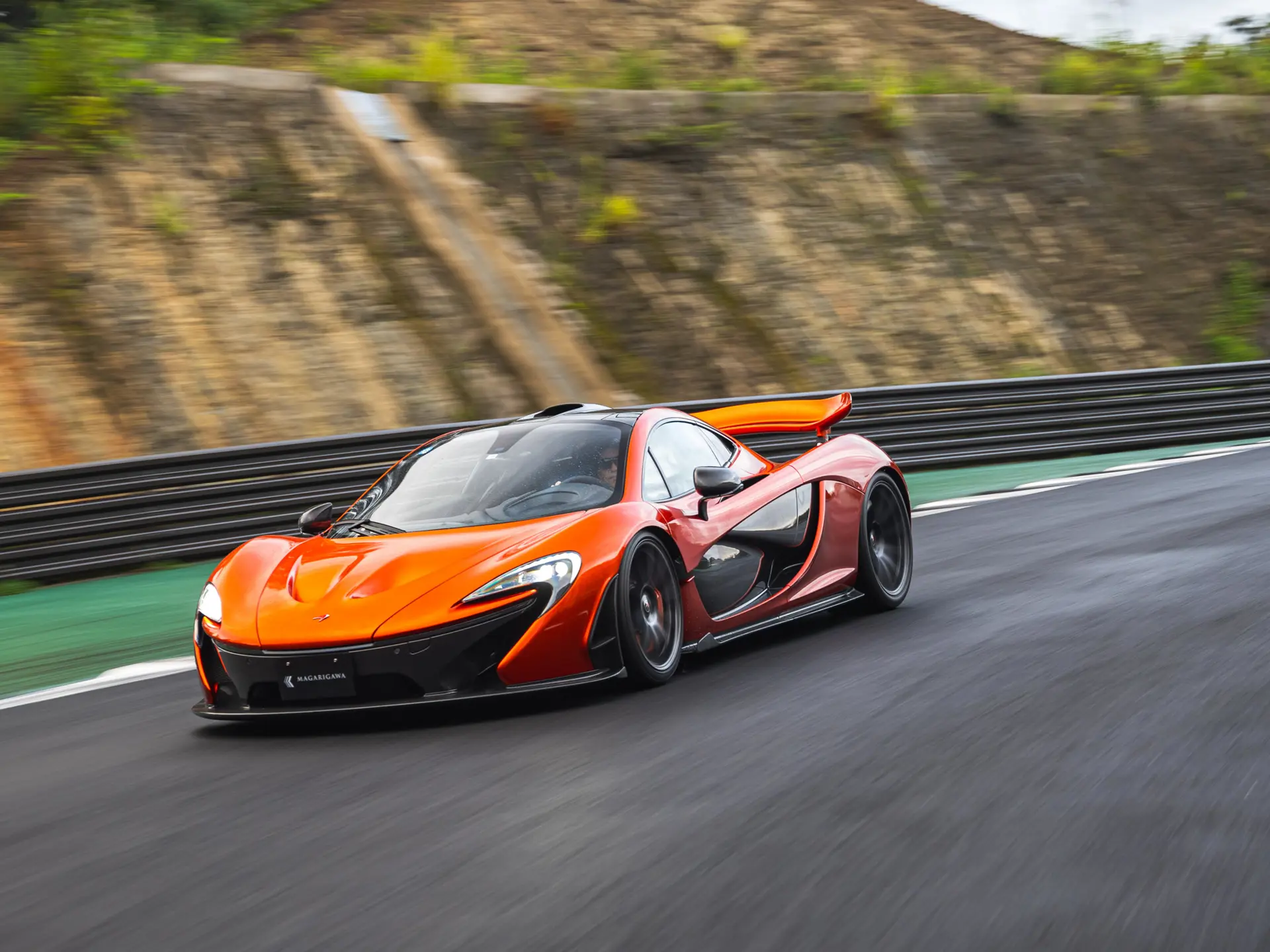 2014 McLaren P1 sold at auction for $1,186,250