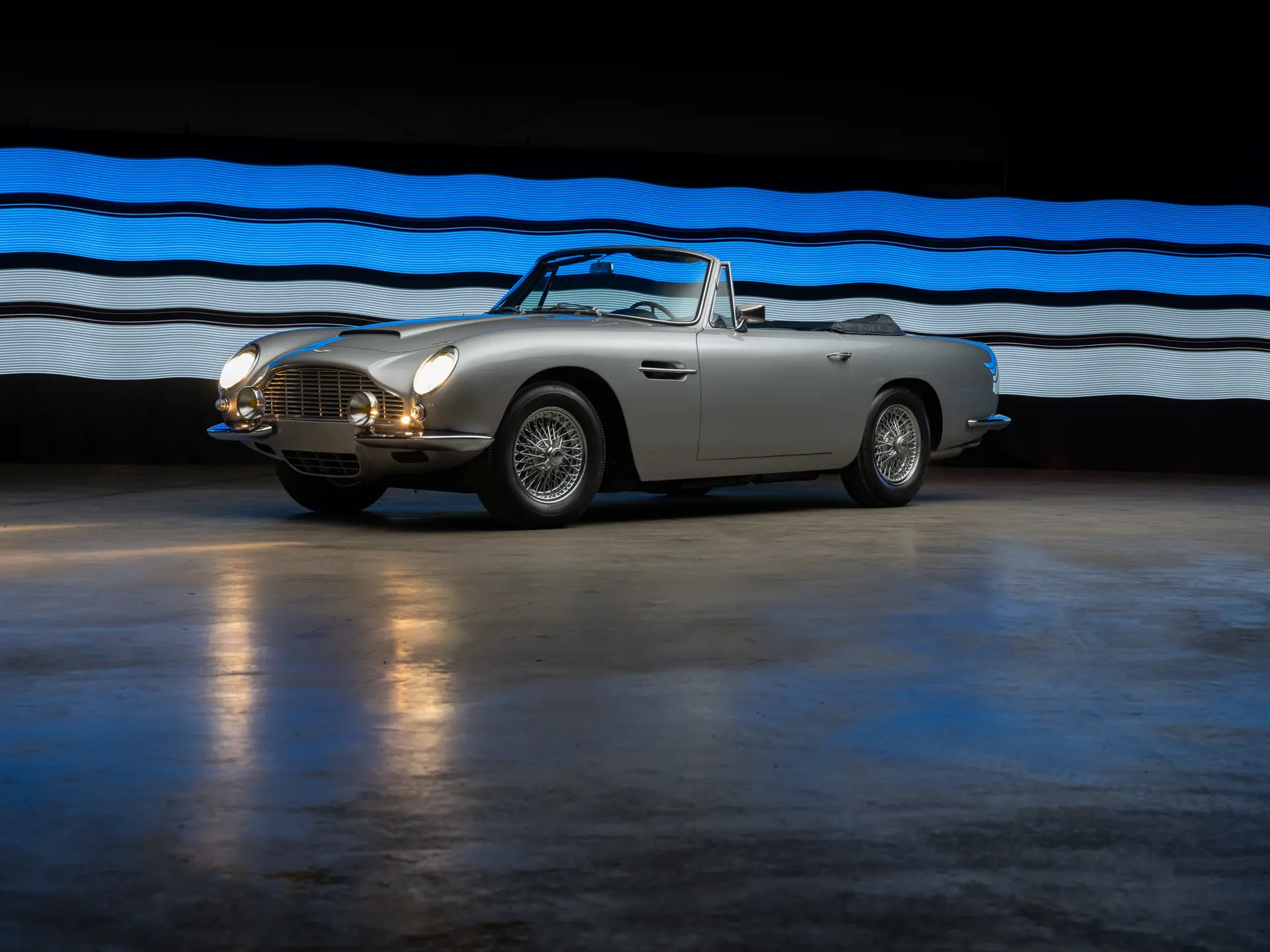 1967 Aston Martin DB6 sold at auction for $445,000