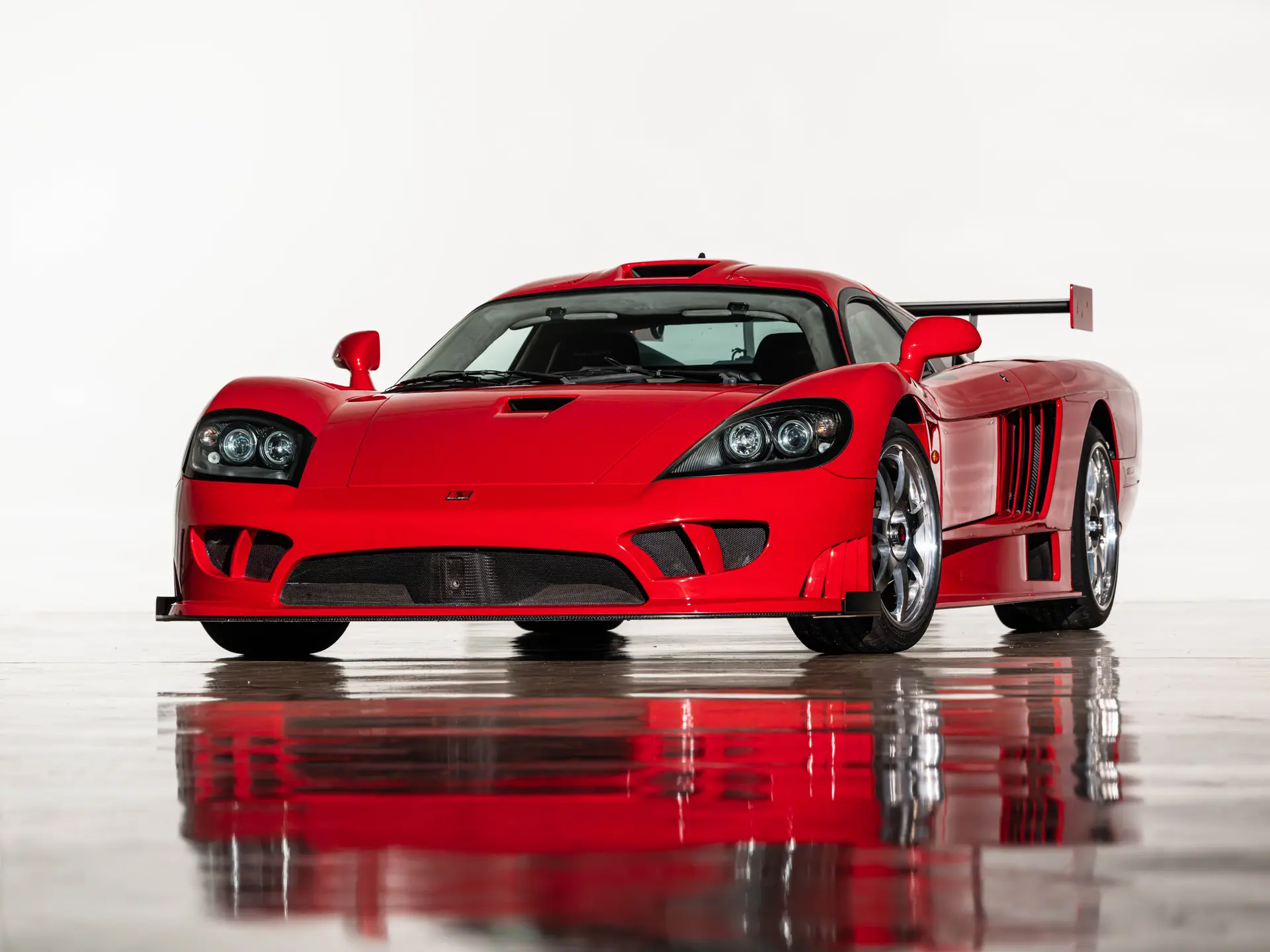 2003 Saleen S7 sold at auction for $709,000