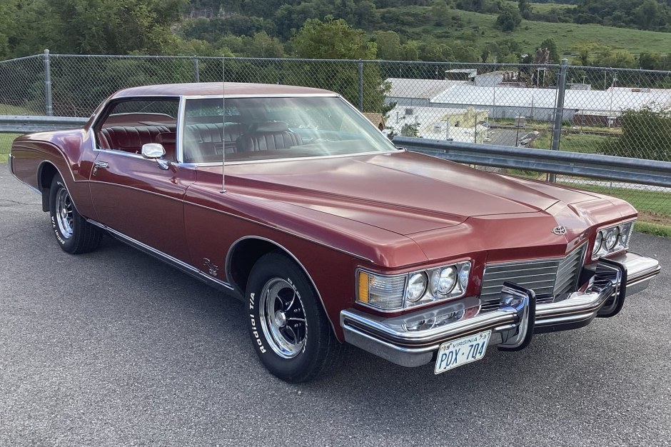 How Much is a Buick Riviera Worth at Auction? | Old Cars Data