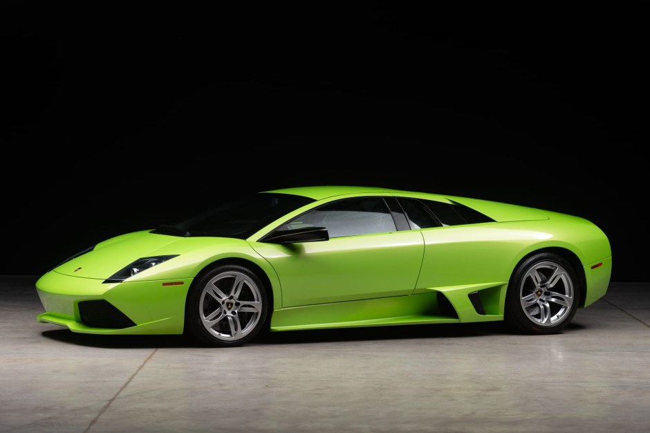 2007 Lamborghini Murciélago sold at auction for $750,000