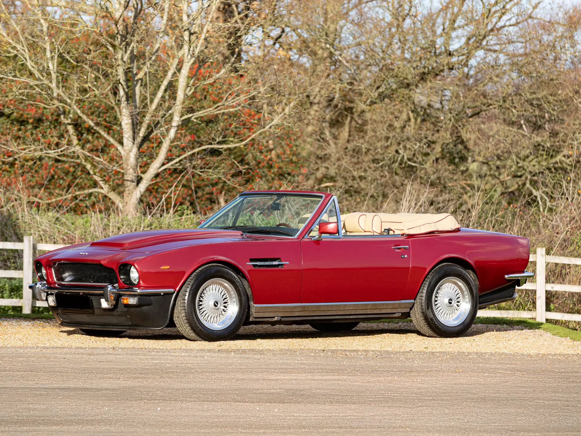 1984 Aston Martin V8 sold at auction for $132,250