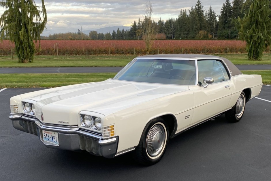 1971 Oldsmobile Toronado sold at auction for $5,000