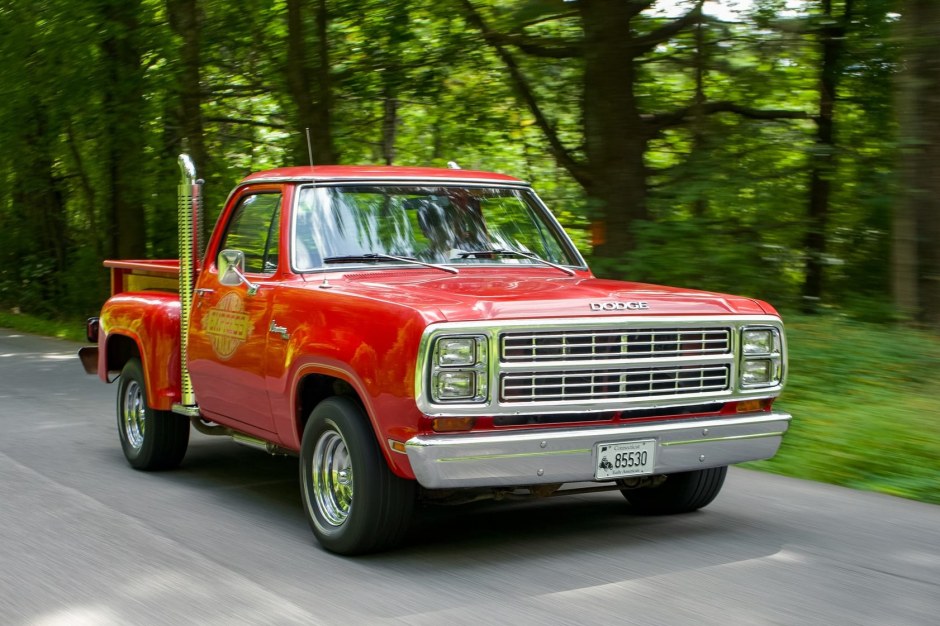 1979 Dodge D Series sold at auction for $23,850