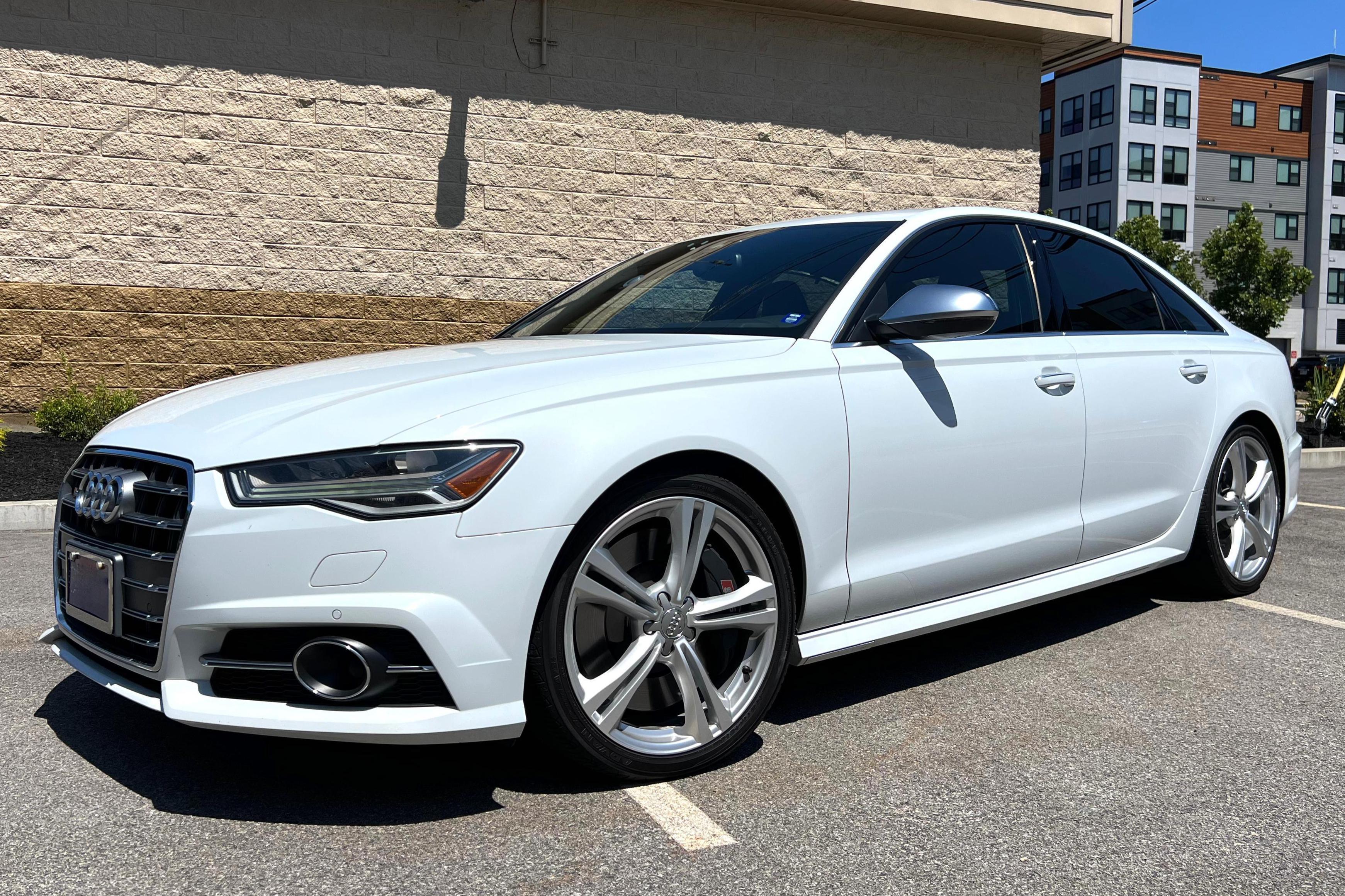 2018 Audi S6 sold at auction for $22,000
