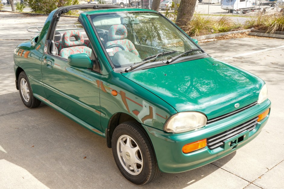 1993 Subaru Vivio sold at auction for $7,500