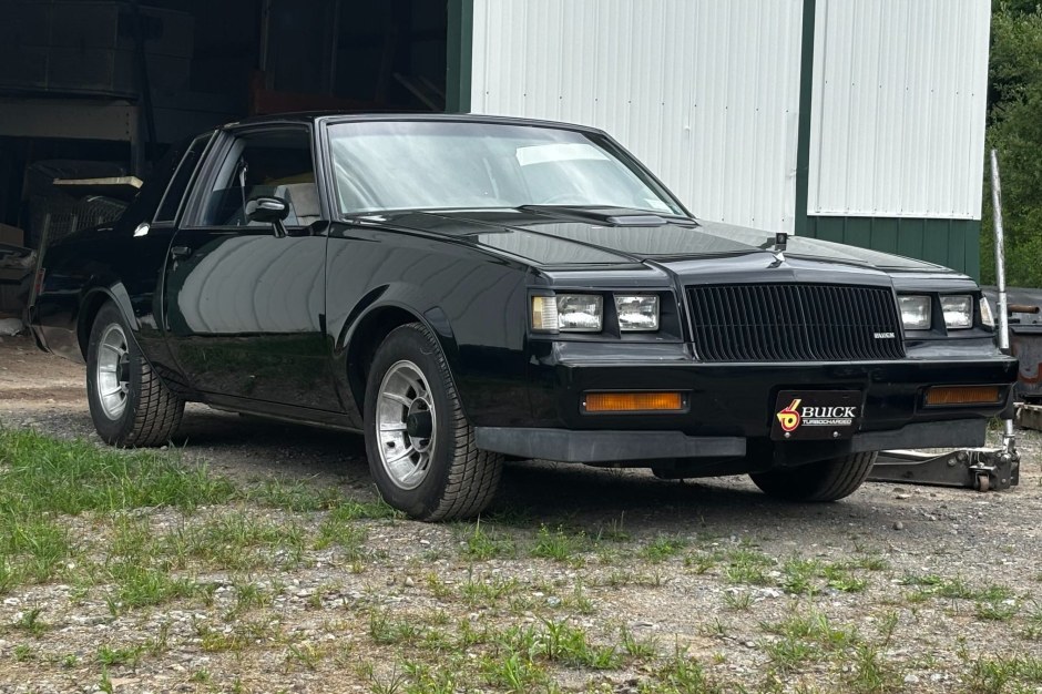 1987 Buick Regal sold at auction for $12,250