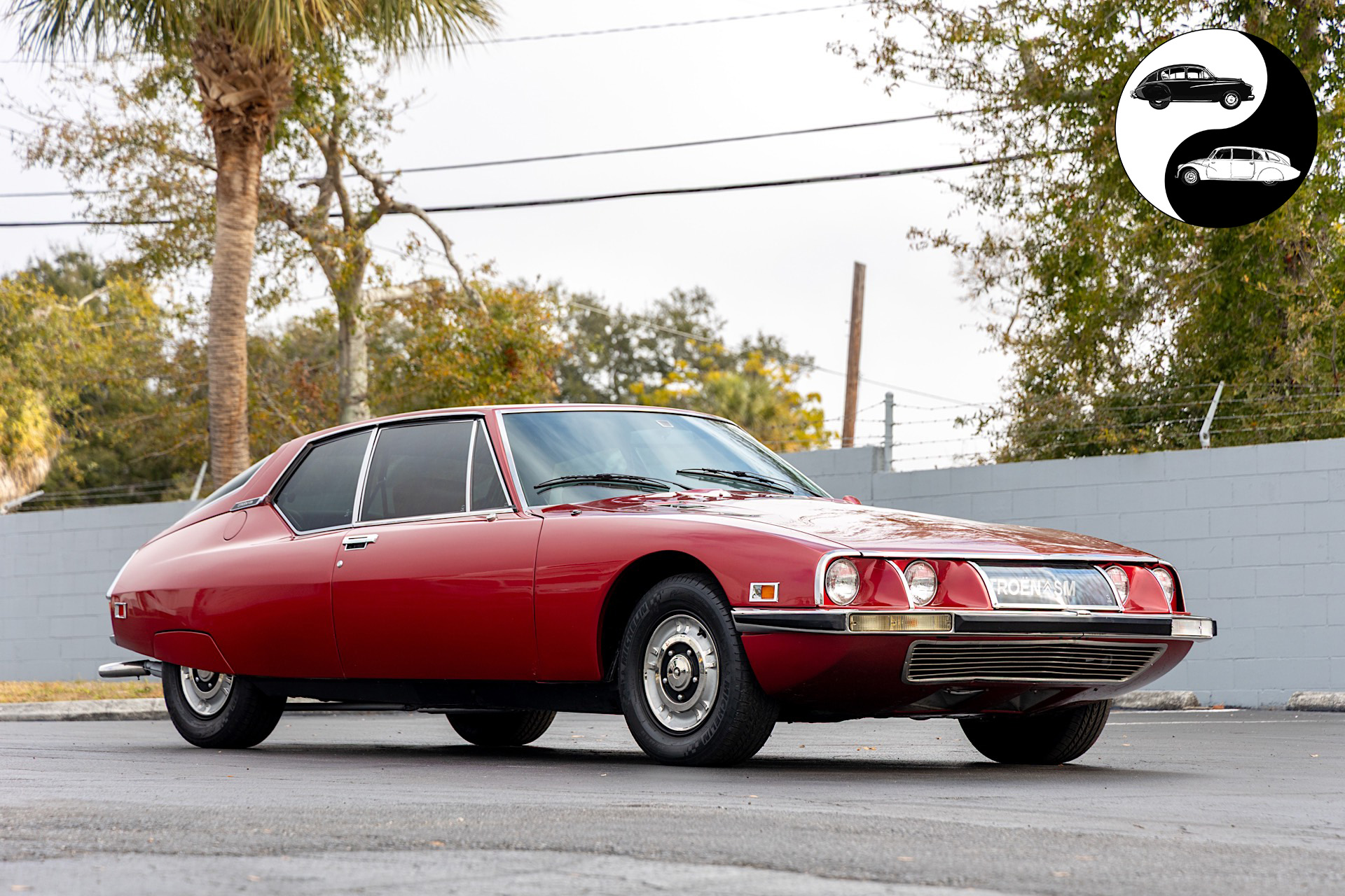 1973 Citroen SM sold at auction for $21,250