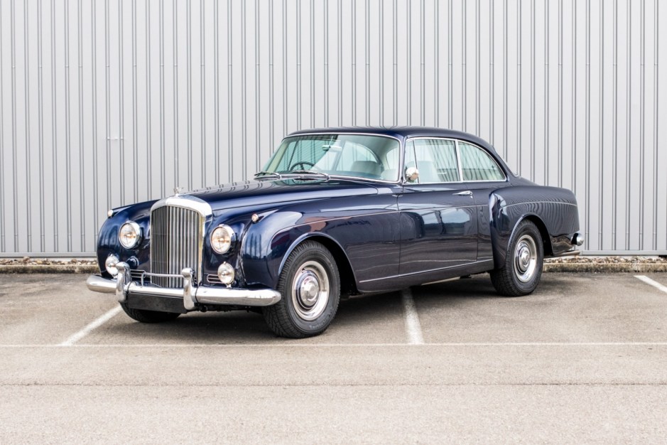 1959 Bentley S-Type sold at auction for $212,000