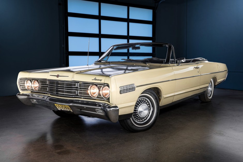 1967 Mercury Monterey sold at auction for $9,200