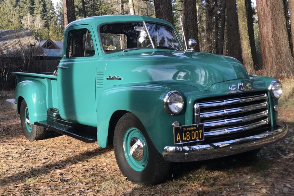 1952 GMC New Design Pickup sold at auction for $23,000