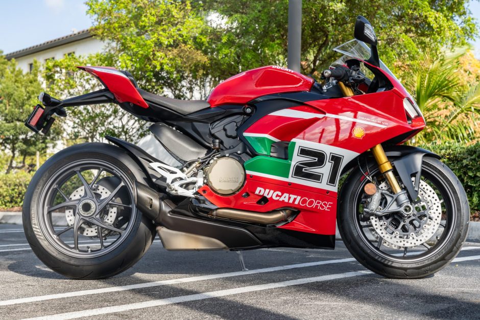 2025 Ducati Panigale sold at auction for $15,500