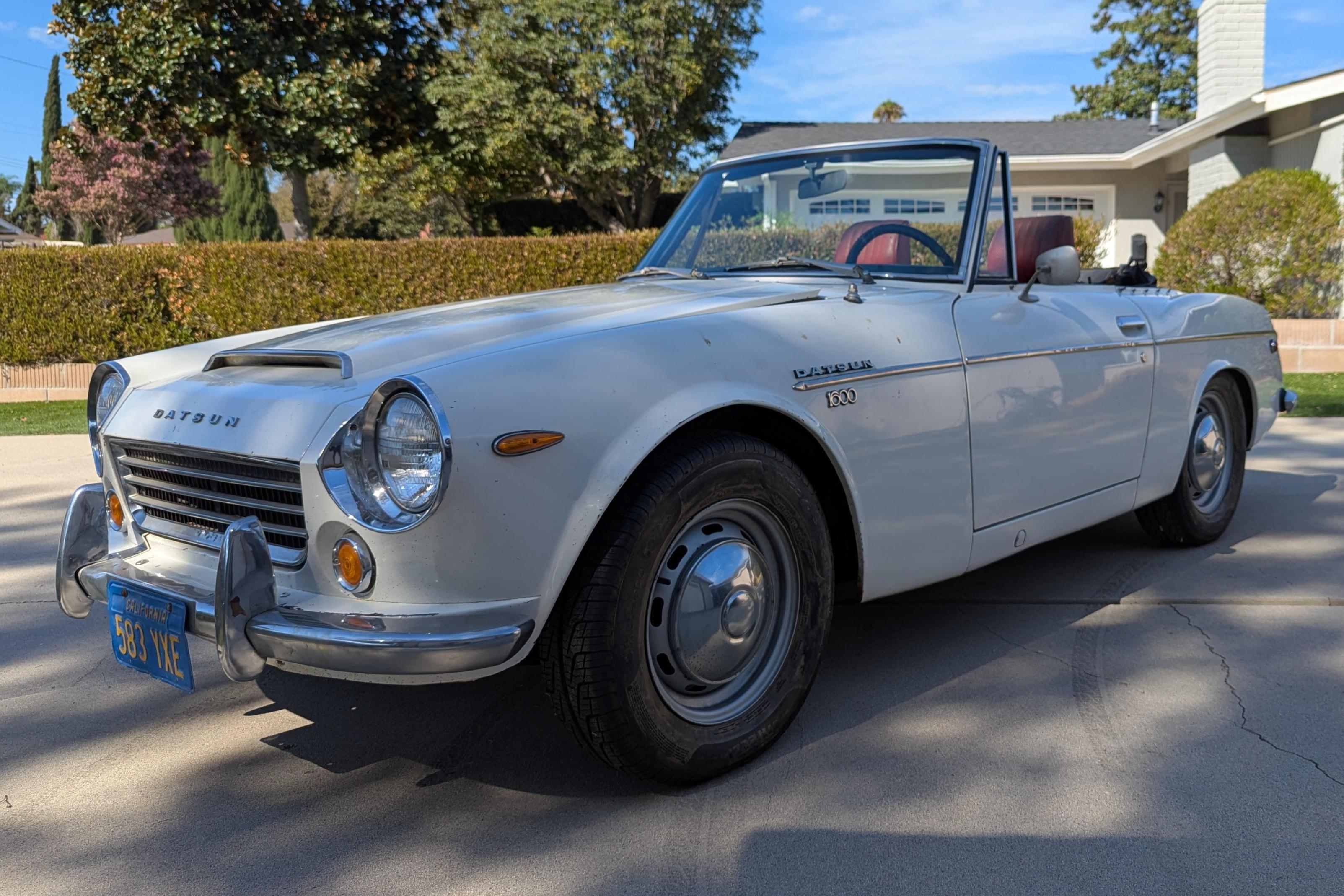 1969 Datsun Roadster sold at auction for $7,000