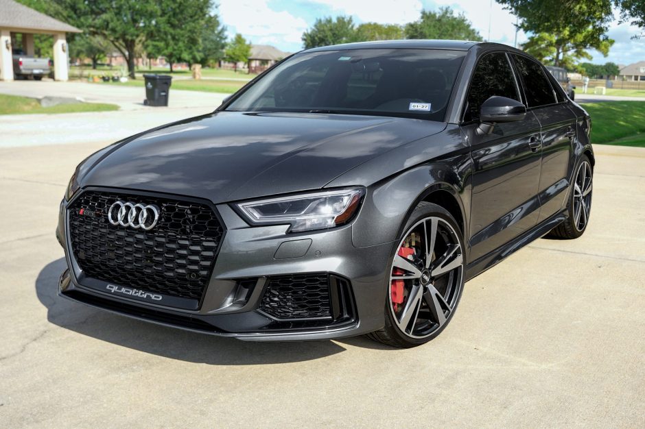 2018 Audi RS3 sold at auction for $35,750