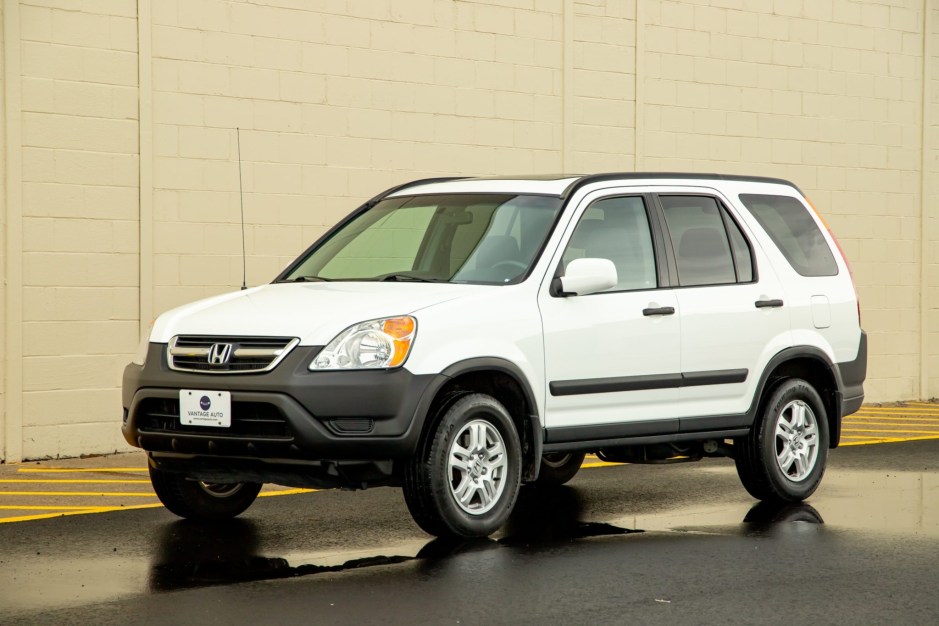 2003 Honda CR-V sold at auction for $16,000