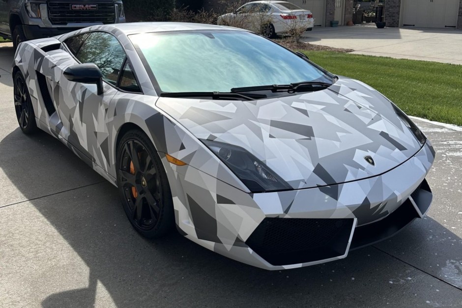 2014 Lamborghini Gallardo sold at auction for $133,000