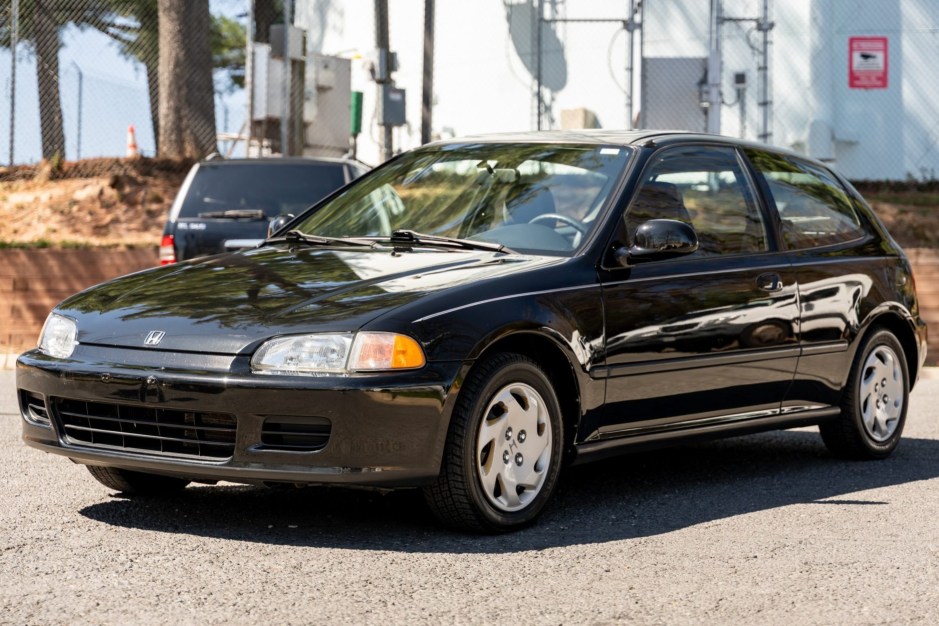 1993 Honda Civic Si sold at auction for $19,000