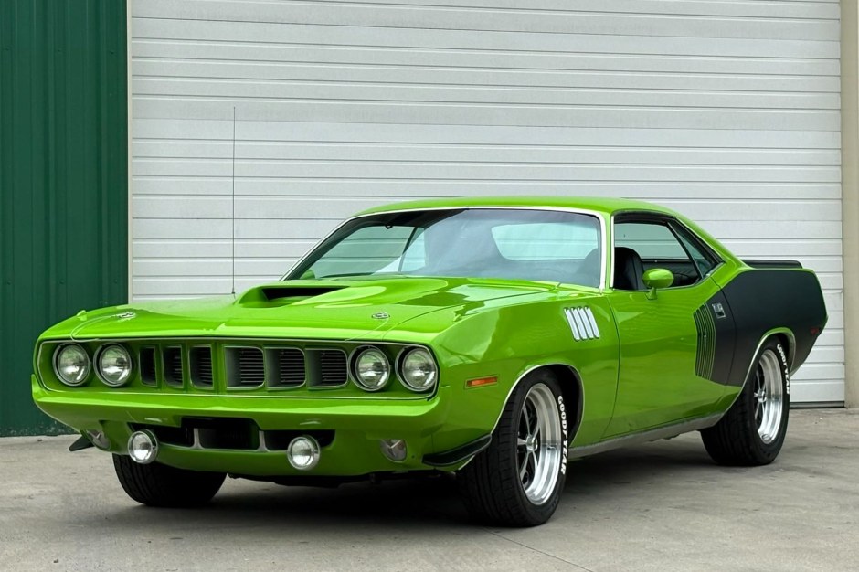 1970 Plymouth Barracuda sold at auction for $105,038