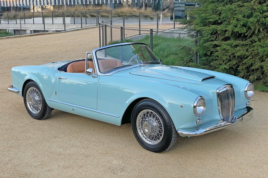 1958 Lancia Aurelia sold at auction for $280,000