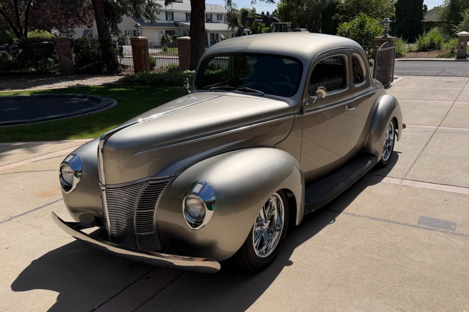 1940 Ford Model 40 sold at auction for $56,000