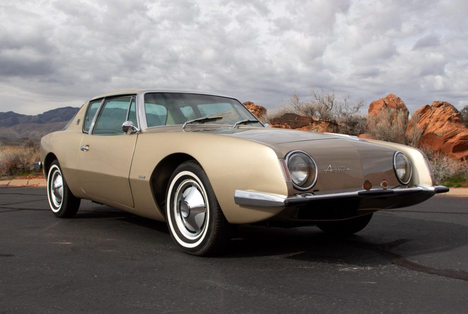 1963 Studebaker Avanti sold at auction for $58,000