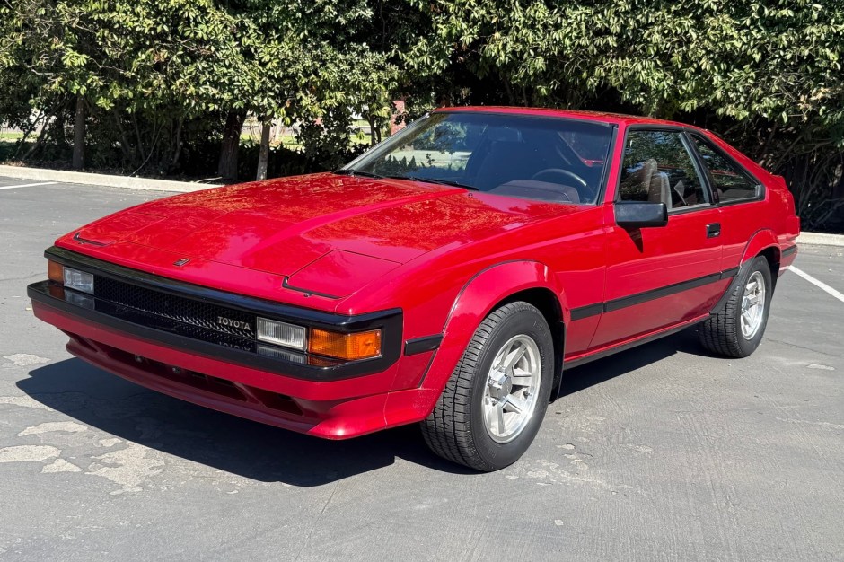 1985 Toyota Supra sold at auction for $20,000