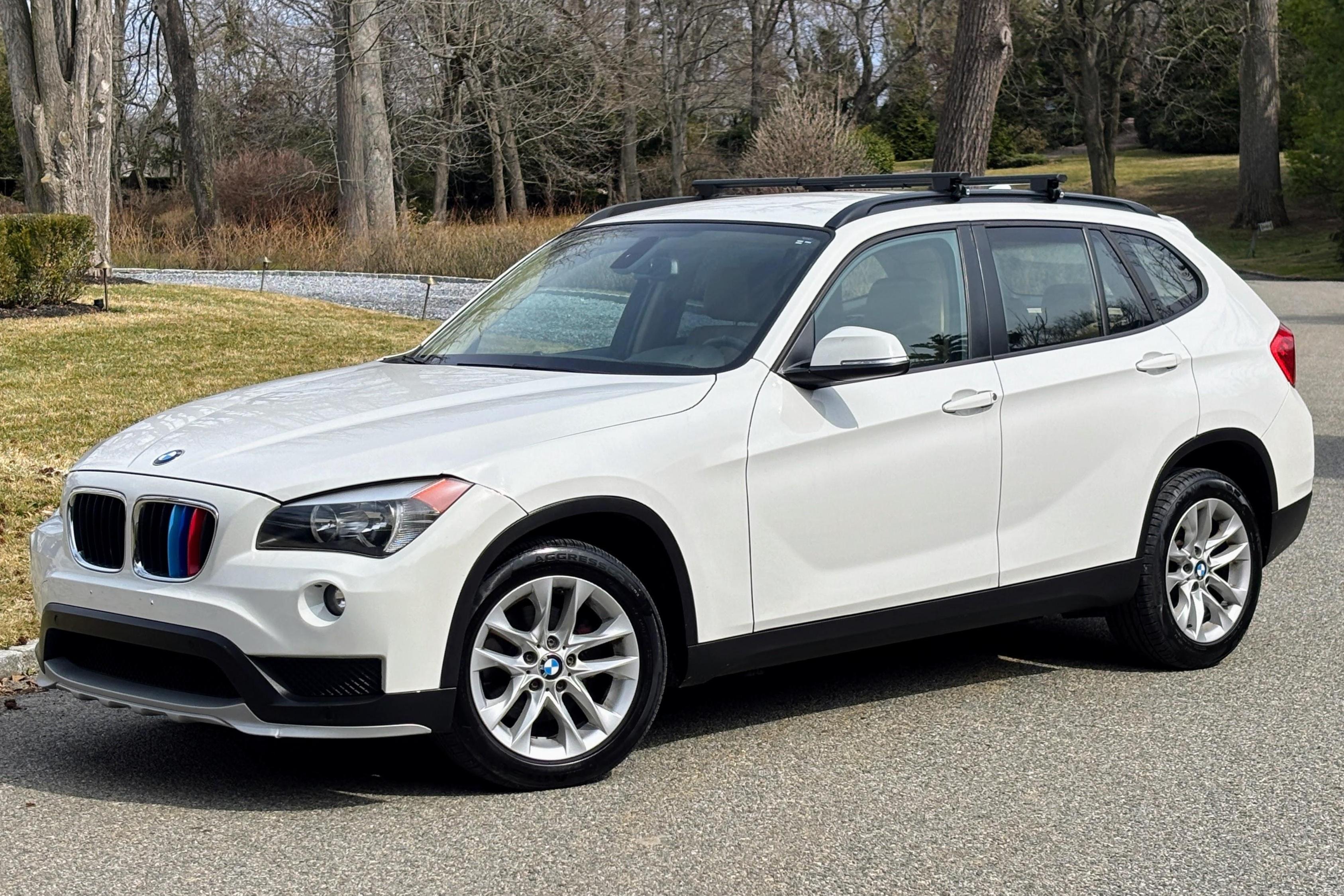 2015 BMW X1 sold at auction for $11,100