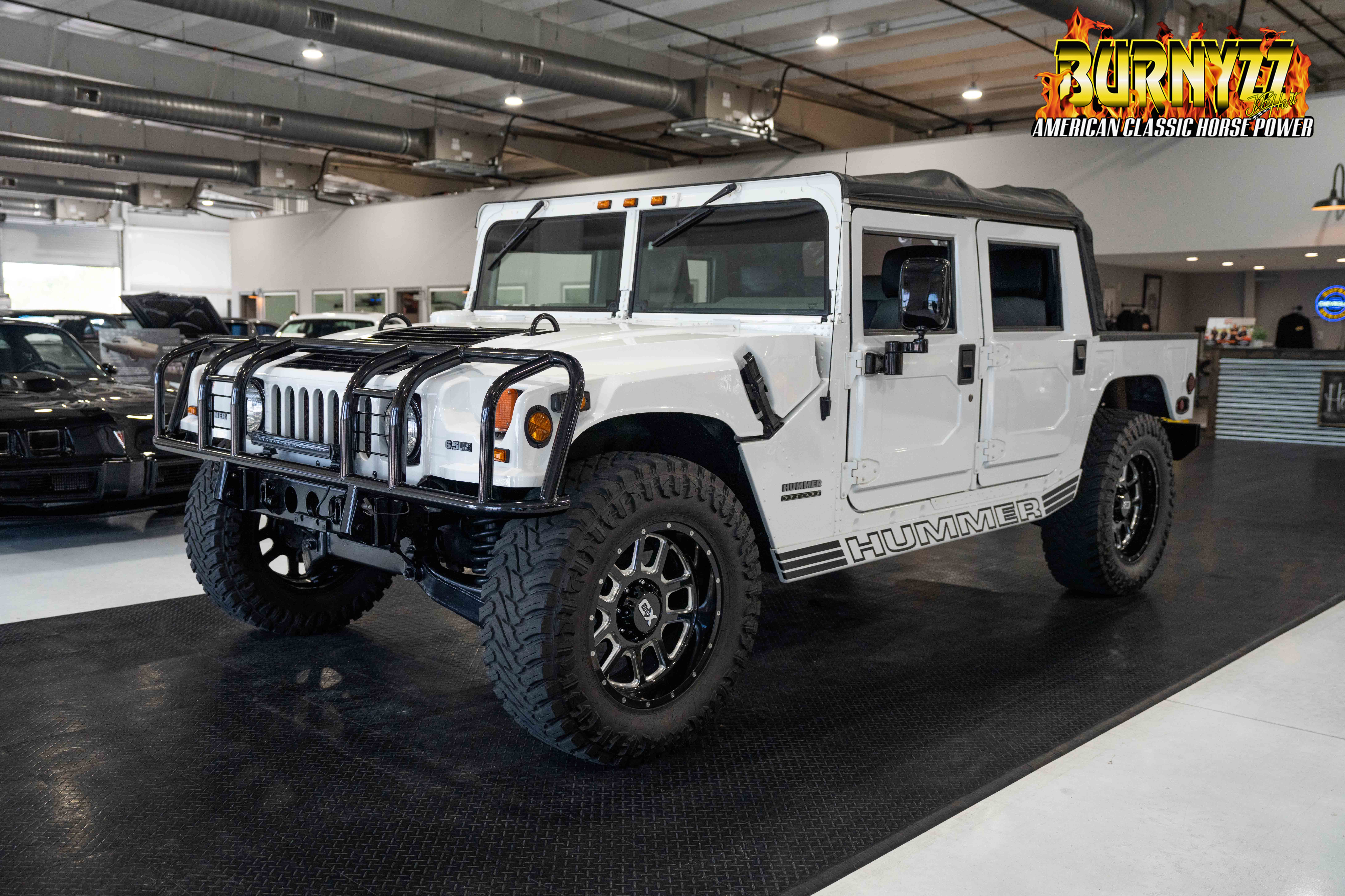 1999 AM General Hummer sold at auction for $55,500
